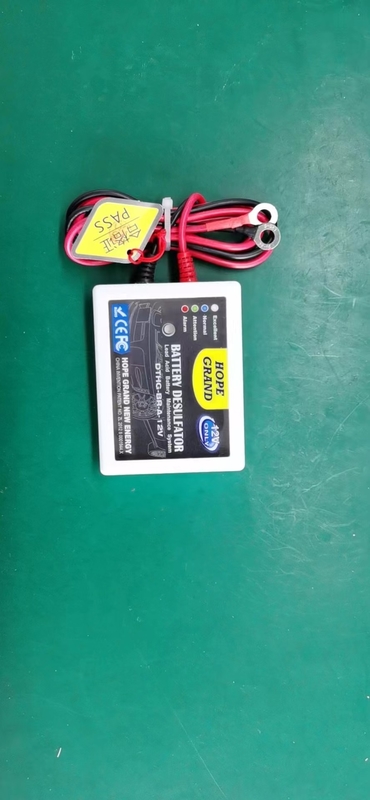 12v/24v batteria al piombo automatica verde Desulfator per l'automobile