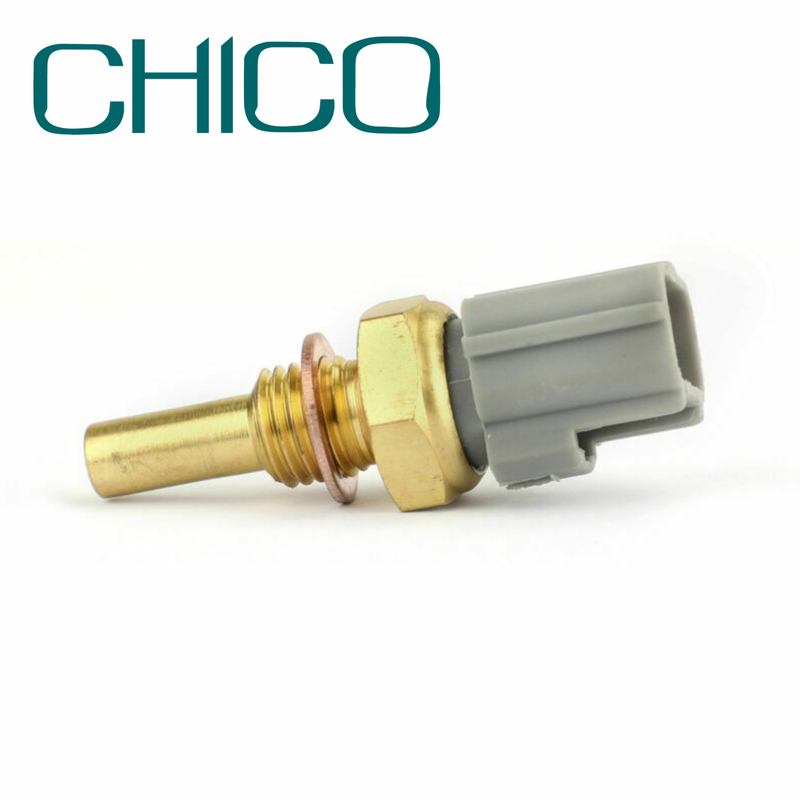 Commutatore del liquido refrigerante del motore di iso per 3405645 13627791951 B3C8-18840 BMW FORD MAZDA VOLVO